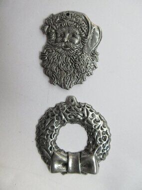 Carson Santa Claus Head & Christmas Wreath Pewter Ornaments Holiday 1993 Vintage